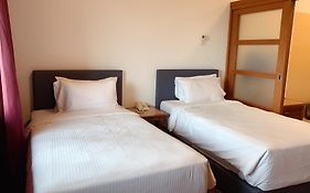 Cempaka Apartment Hotel